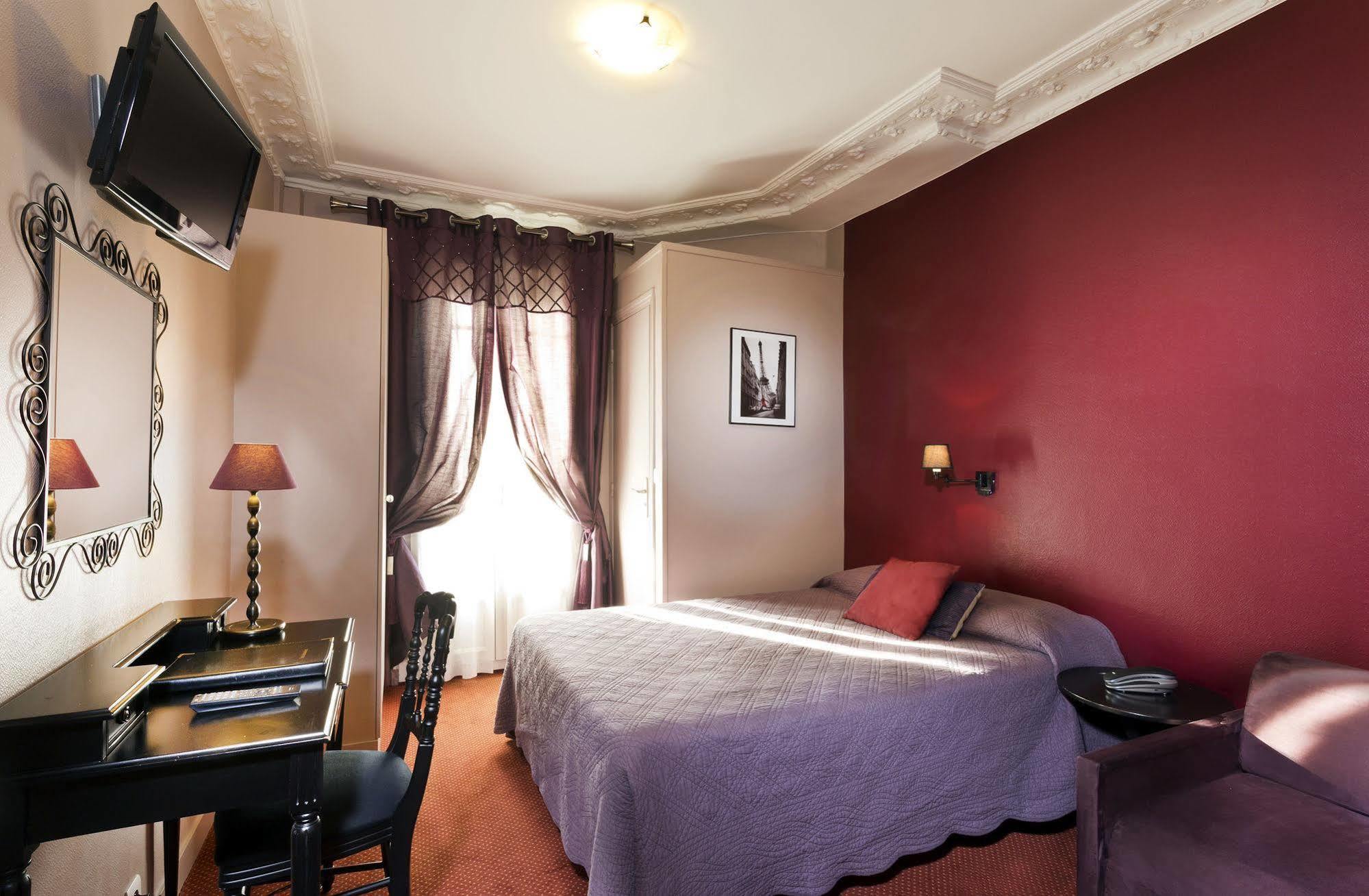 Hôtel Donjon Vincennes Buitenkant foto